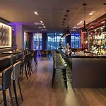 Pullman 4*