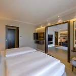 Pullman Hotel