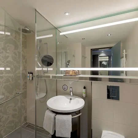 Pullman Hotel 4*