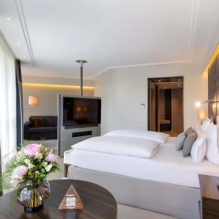 Hotel Pullman 4*