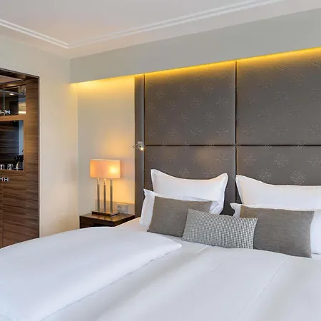 Pullman Hotel