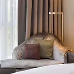 Pullman Hotel 4*