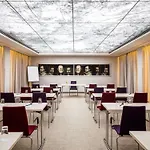Pullman Hotel 4*