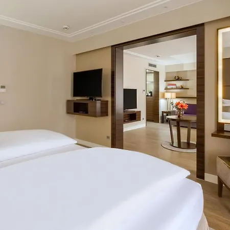 Pullman 4*